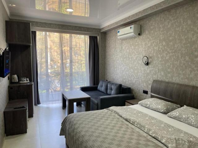 Hotel House By The Sea à Kobuleti Extérieur photo