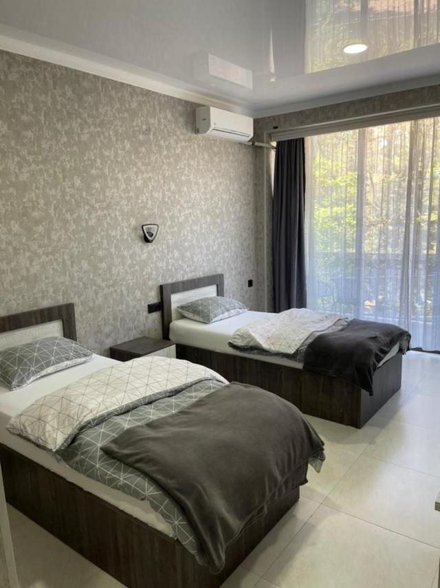 Hotel House By The Sea à Kobuleti Extérieur photo